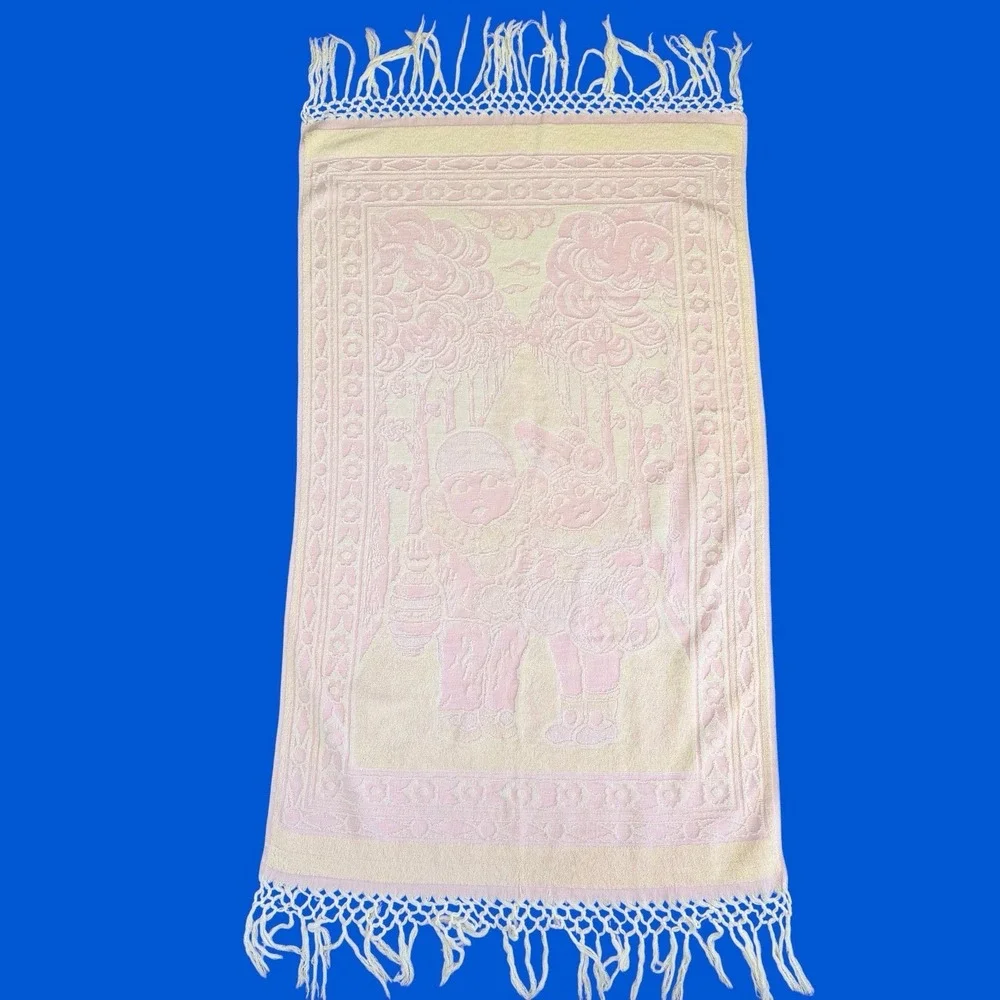 Vintage Made in Italy Bath Towel Pink Fringe MCM Oditity Haunted Clown Children